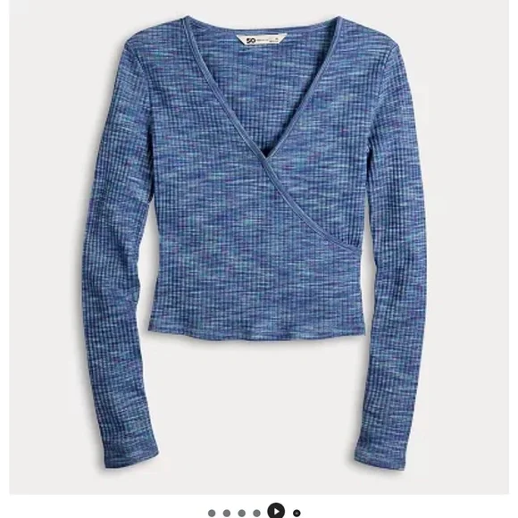 🎆🎇3for$9 Juniors' SO® Long Sleeve Wrap Top- Blue- XL - Picture 2 of 3